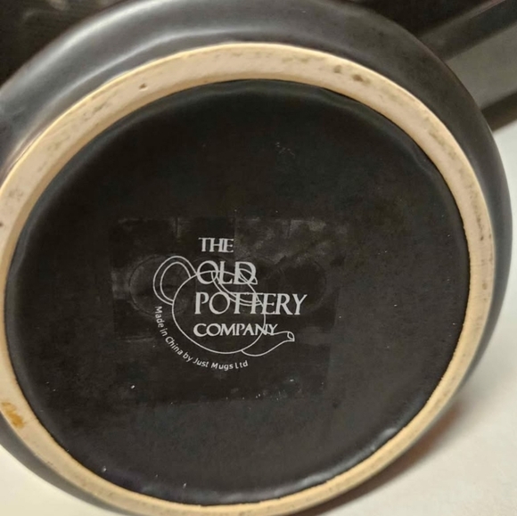 The Old Pottery Company Black Coffee Container Canister - Picture 4 of 5